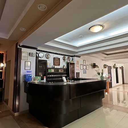 Shanyrak Hotel Temirtau Bagian luar foto