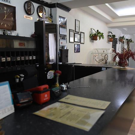 Shanyrak Hotel Temirtau Bagian luar foto