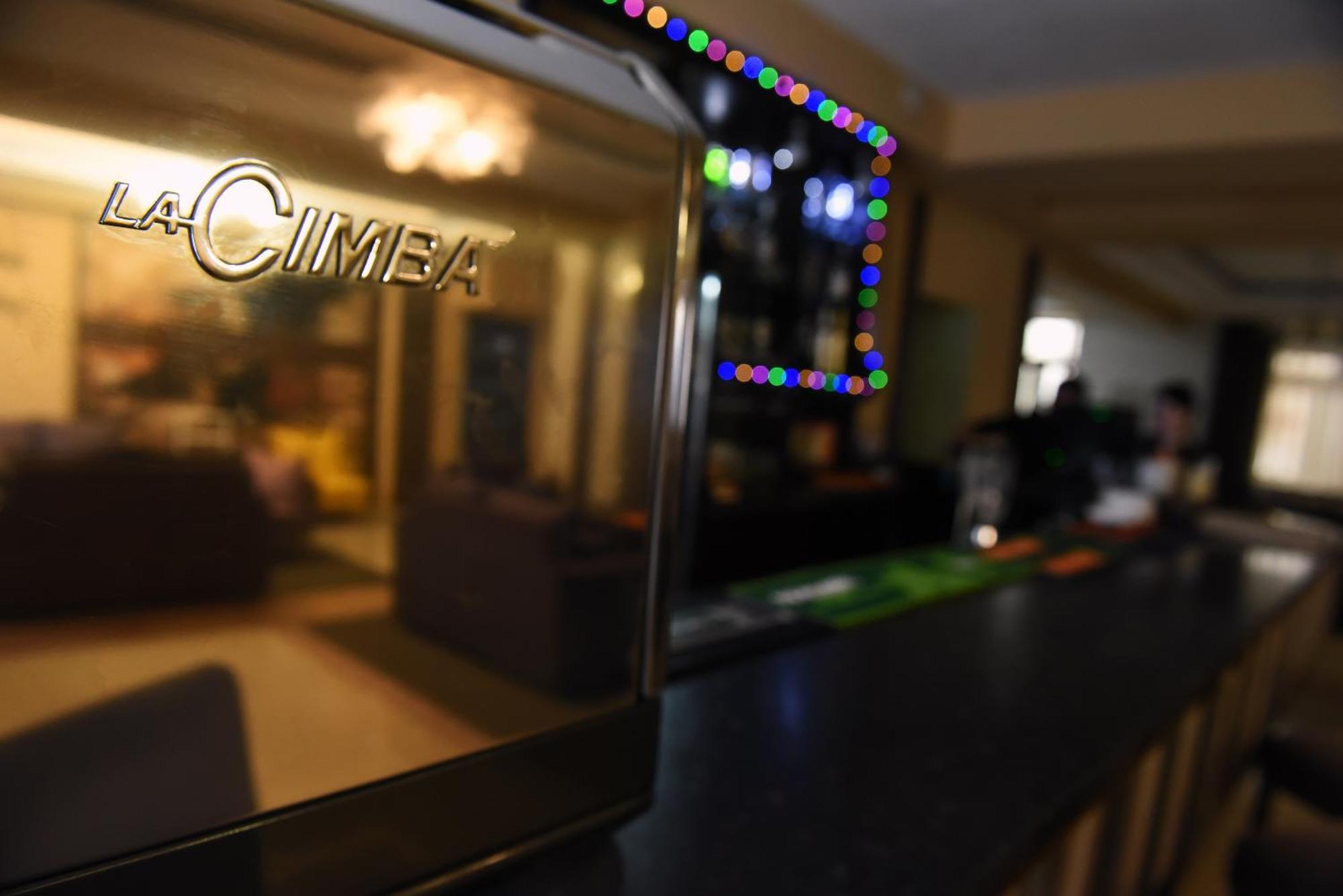 Shanyrak Hotel Temirtau Bagian luar foto